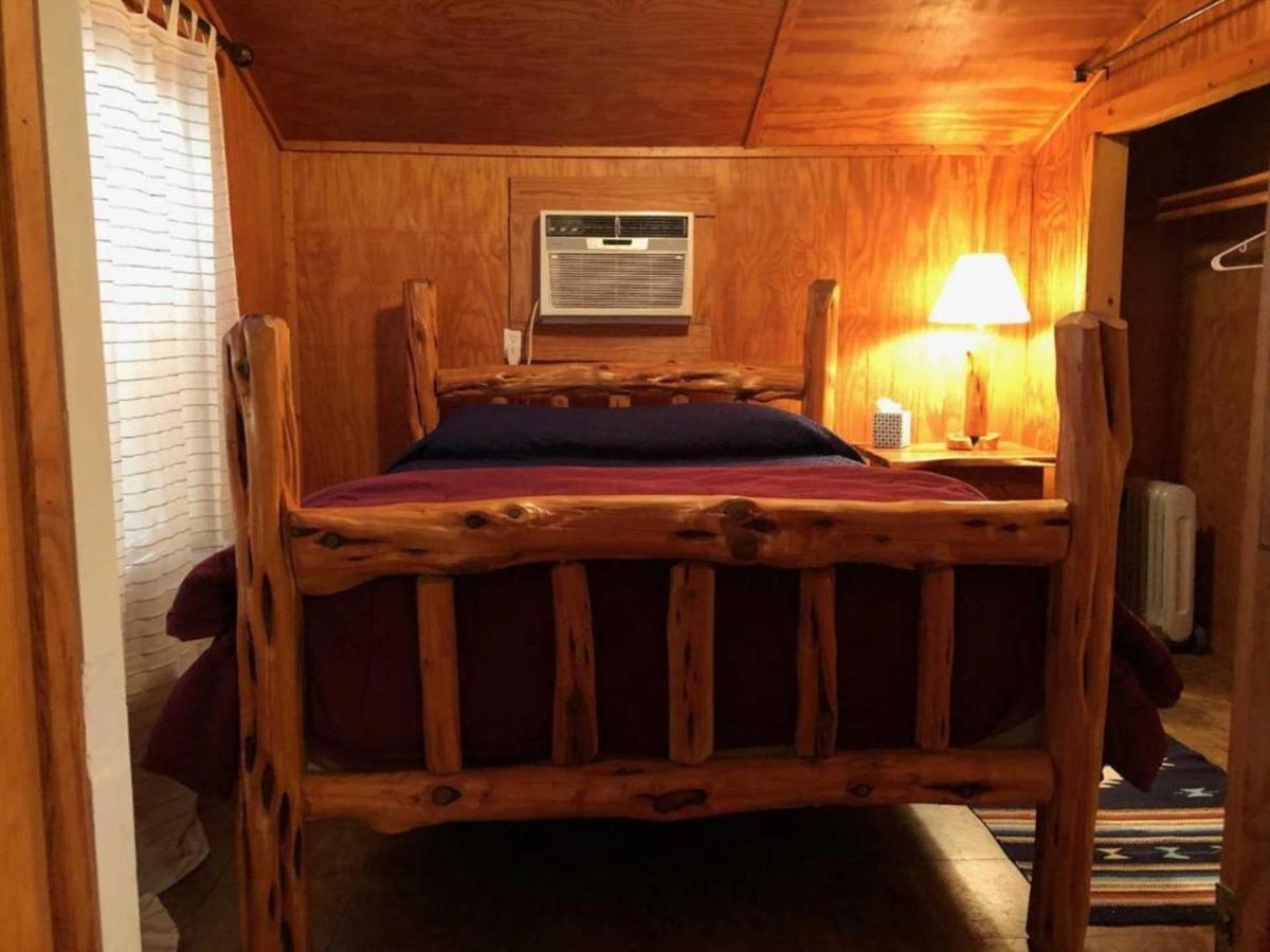 Bed and Breakfast West 1077 Guest Ranch - Retreat Tarpley Exterior foto